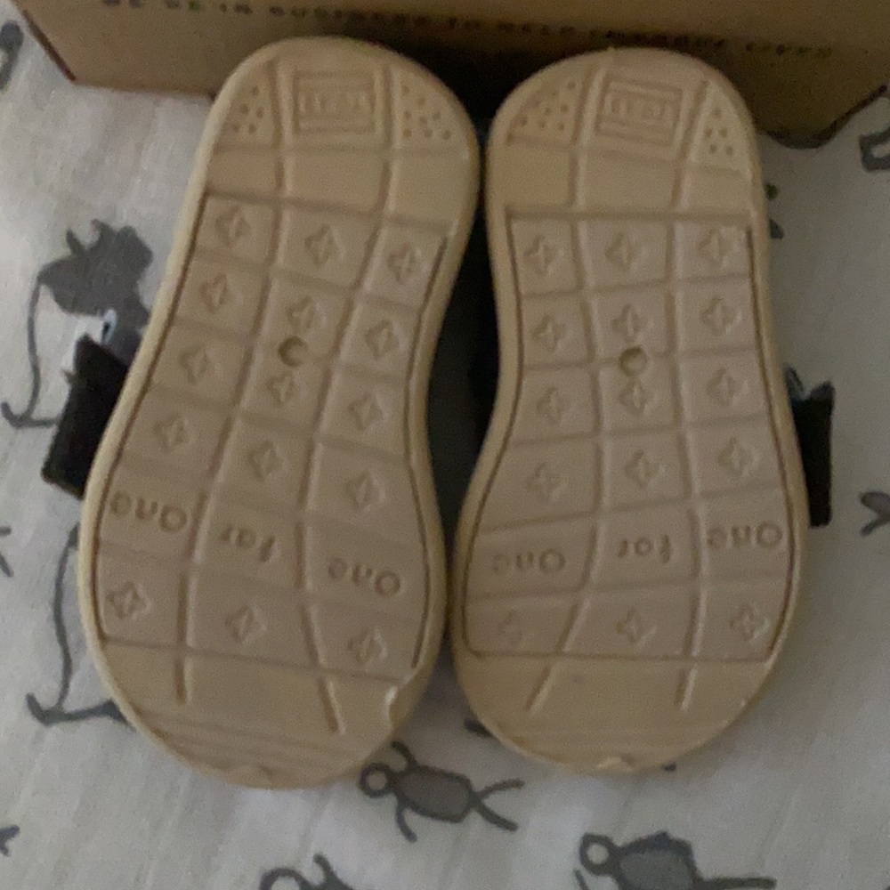 Infant TOMS - Picture 3 of 3